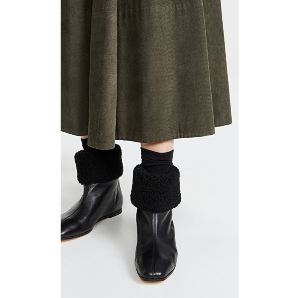 Mansur Gavriel | Cosy Boots in Black Lambskin Sheep Shearling Size 8